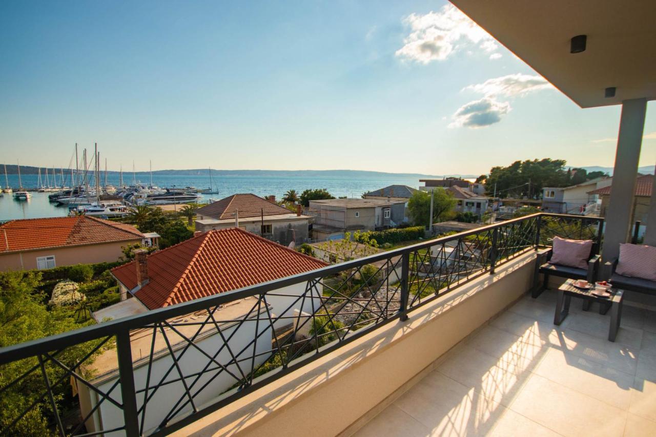 Apartmani Le-Lu Kaštela 外观 照片
