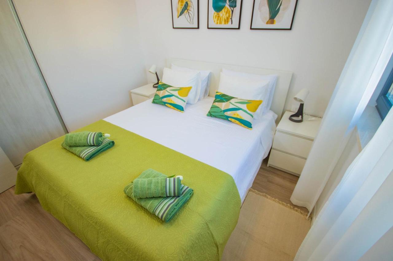 Apartmani Le-Lu Kaštela 外观 照片