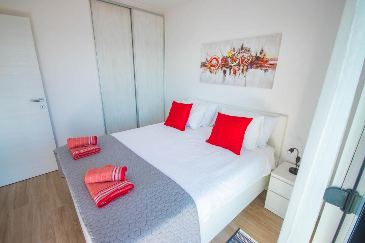 Apartmani Le-Lu Kaštela 外观 照片